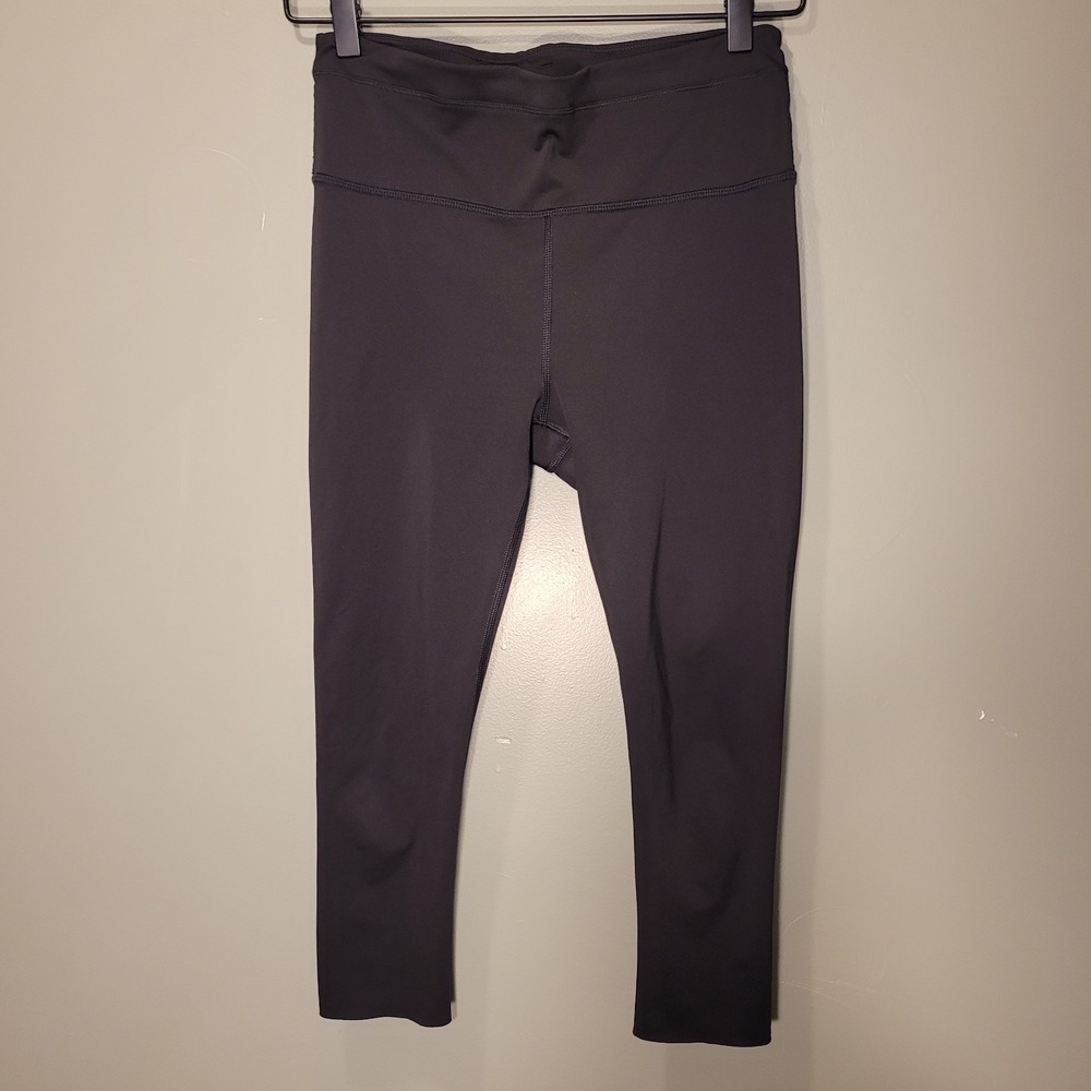 Athleta Accelerate Capri‎ 7/8 Length Cropped Leggings, Women's Size S, Black